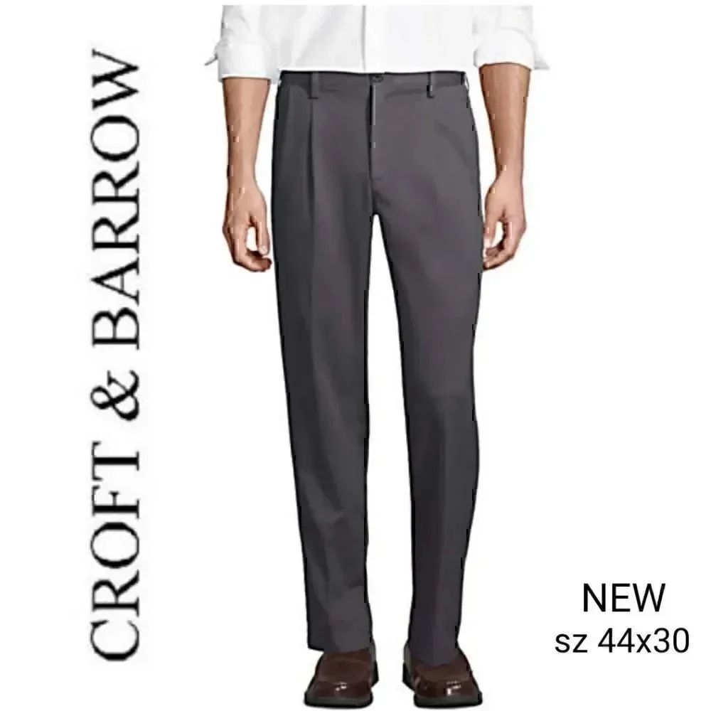 Croft & Barrow Pleated Front No Iron Stretch Gray Khaki Pants NEW